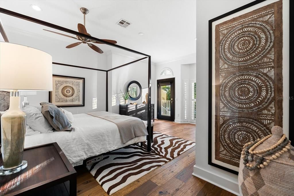 For Sale: $1,083,000 (3 beds, 2 baths, 2692 Square Feet)