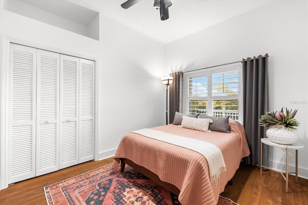 For Sale: $1,083,000 (3 beds, 2 baths, 2692 Square Feet)