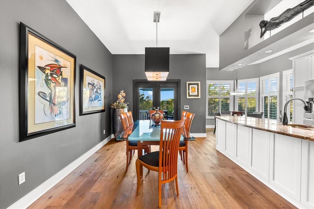 For Sale: $1,083,000 (3 beds, 2 baths, 2692 Square Feet)