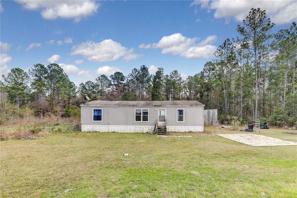 Recently Sold: $299,000 (3 beds, 2 baths, 1456 Square Feet)