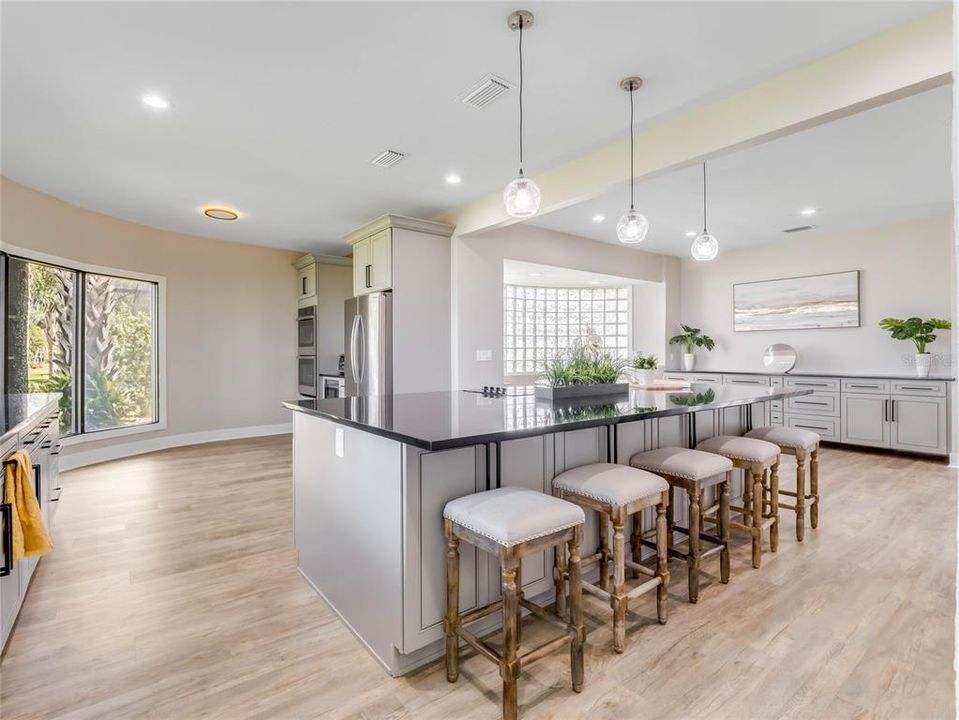 待售: $1,499,900 (5 贝兹, 3 浴室, 4860 平方英尺)