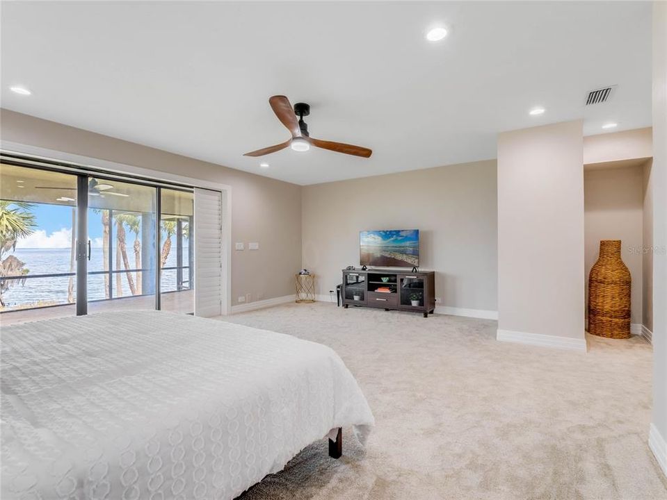 待售: $1,499,900 (5 贝兹, 3 浴室, 4860 平方英尺)