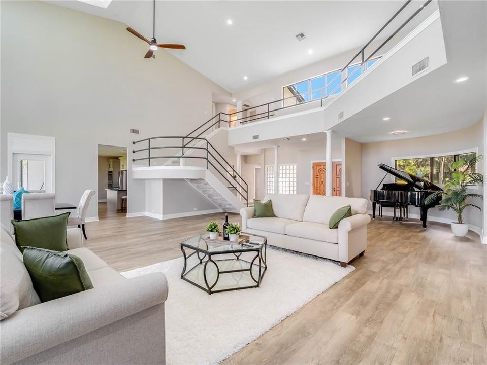 待售: $1,499,900 (5 贝兹, 3 浴室, 4860 平方英尺)