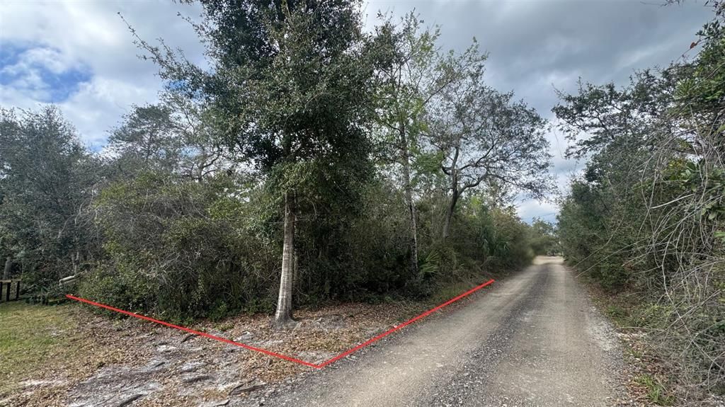 En Venta: $65,000 (0.24 acres)