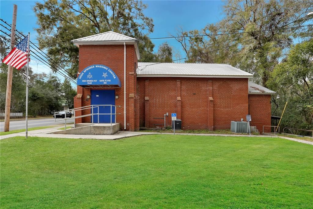 待售: $270,000 (0 贝兹, 0 浴室, 3114 平方英尺)