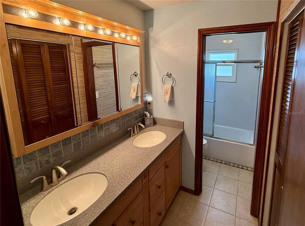 For Sale: $509,000 (3 beds, 2 baths, 1857 Square Feet)