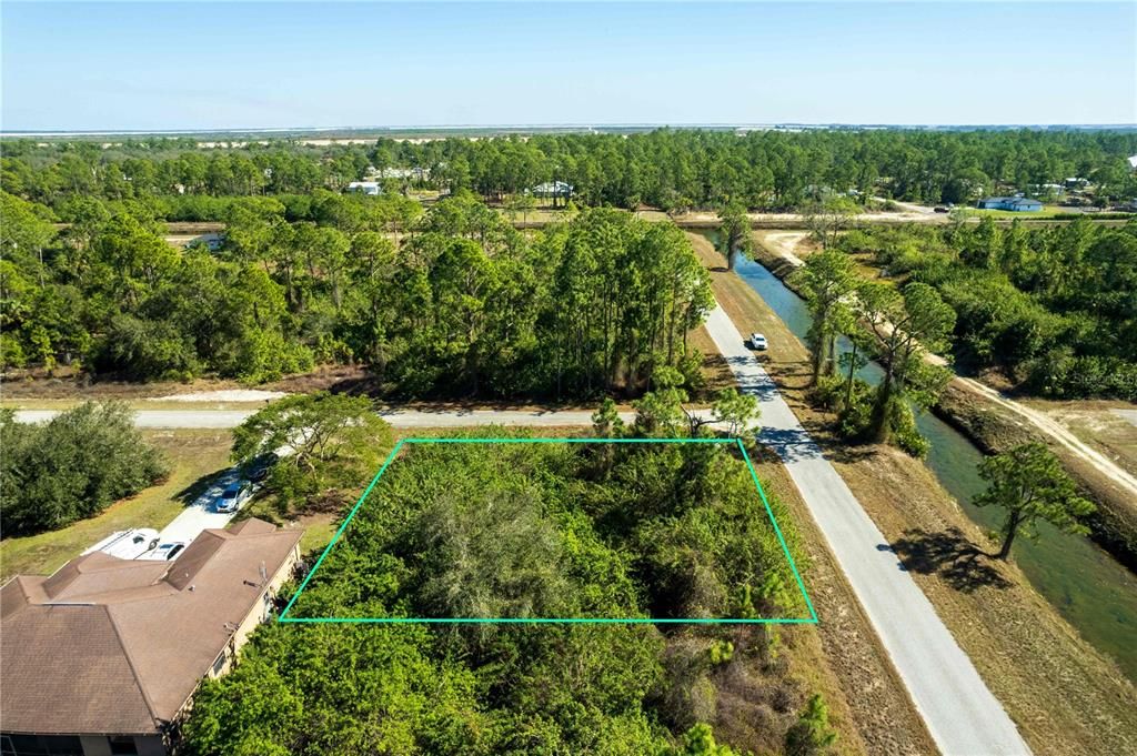 For Sale: $20,400 (0.25 acres)