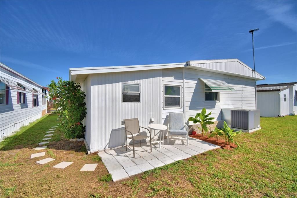 Active With Contract: $113,900 (2 beds, 2 baths, 1056 Square Feet)