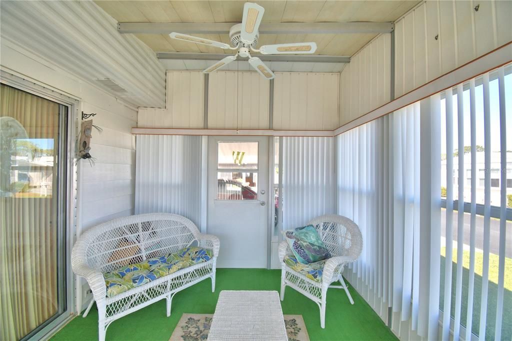 Active With Contract: $113,900 (2 beds, 2 baths, 1056 Square Feet)