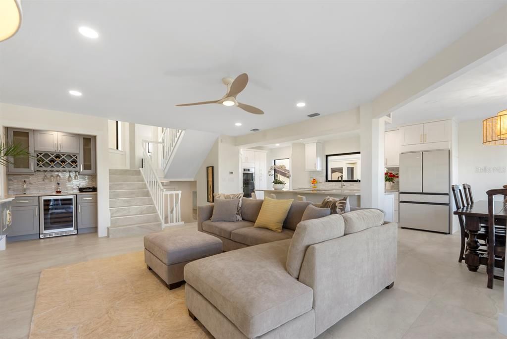 For Sale: $2,480,000 (3 beds, 3 baths, 2144 Square Feet)