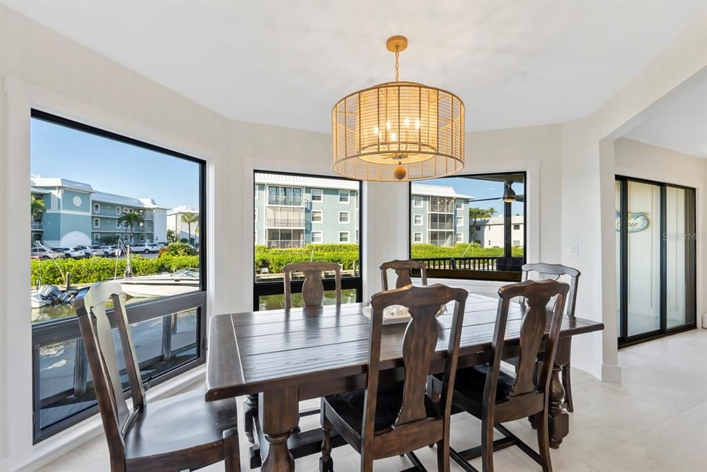 For Sale: $2,480,000 (3 beds, 3 baths, 2144 Square Feet)