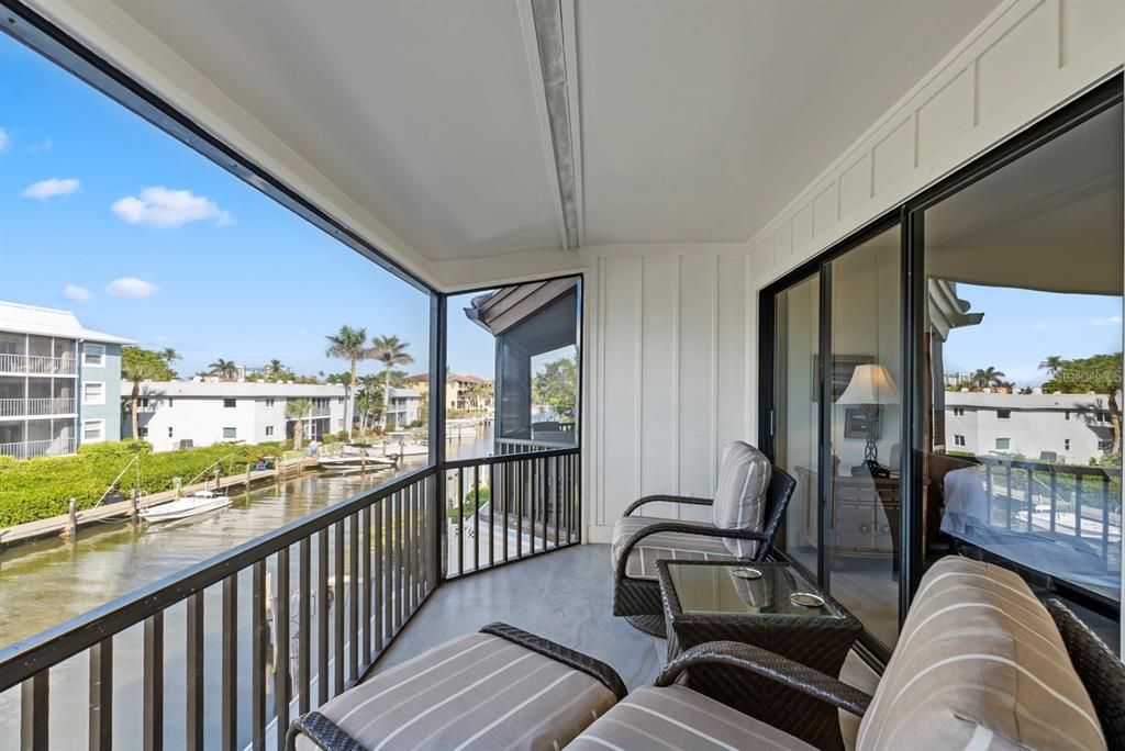 For Sale: $2,480,000 (3 beds, 3 baths, 2144 Square Feet)