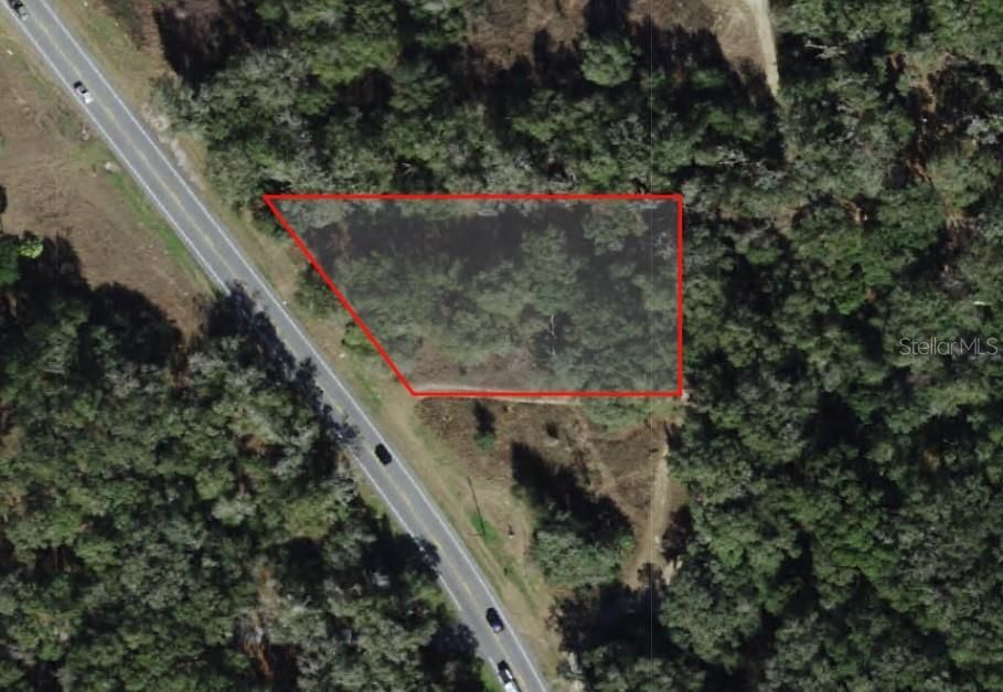 For Sale: $450,000 (0.84 acres)