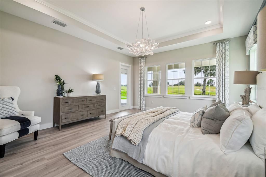 Active With Contract: $940,990 (3 beds, 3 baths, 3083 Square Feet)