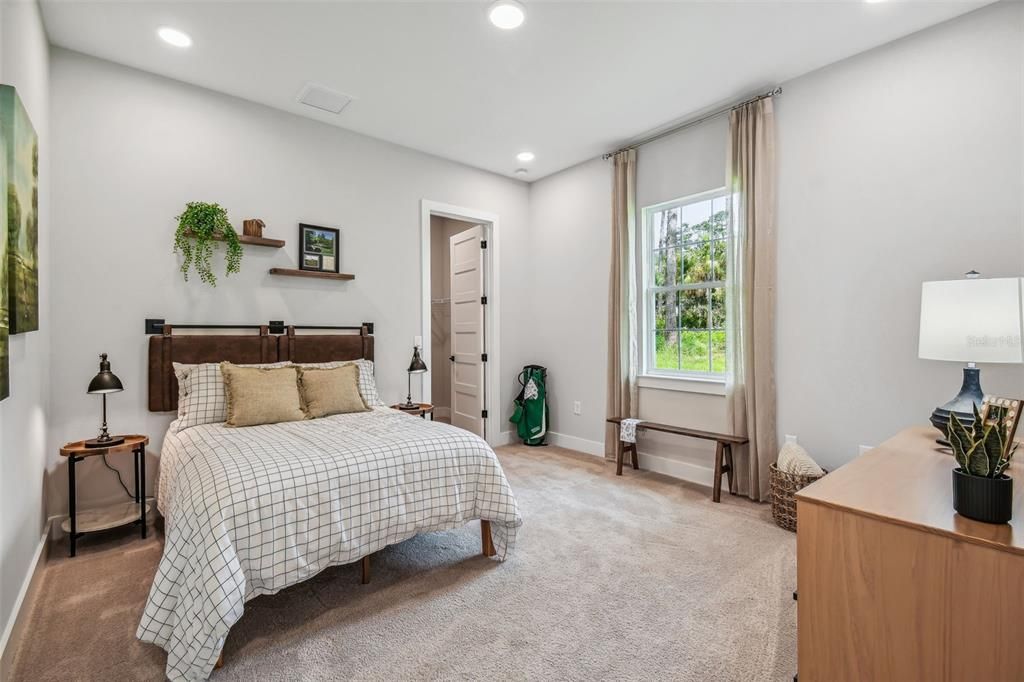 Active With Contract: $940,990 (3 beds, 3 baths, 3083 Square Feet)