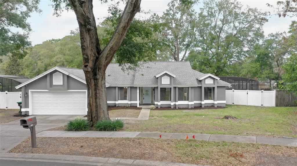 Recently Sold: $489,000 (4 beds, 2 baths, 2079 Square Feet)