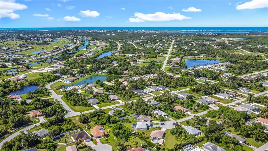 Под контрактом: $2,450 (3 спален, 2 ванн, 1659 Квадратных фут)