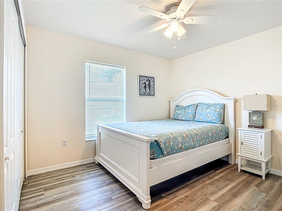 Под контрактом: $2,450 (3 спален, 2 ванн, 1659 Квадратных фут)