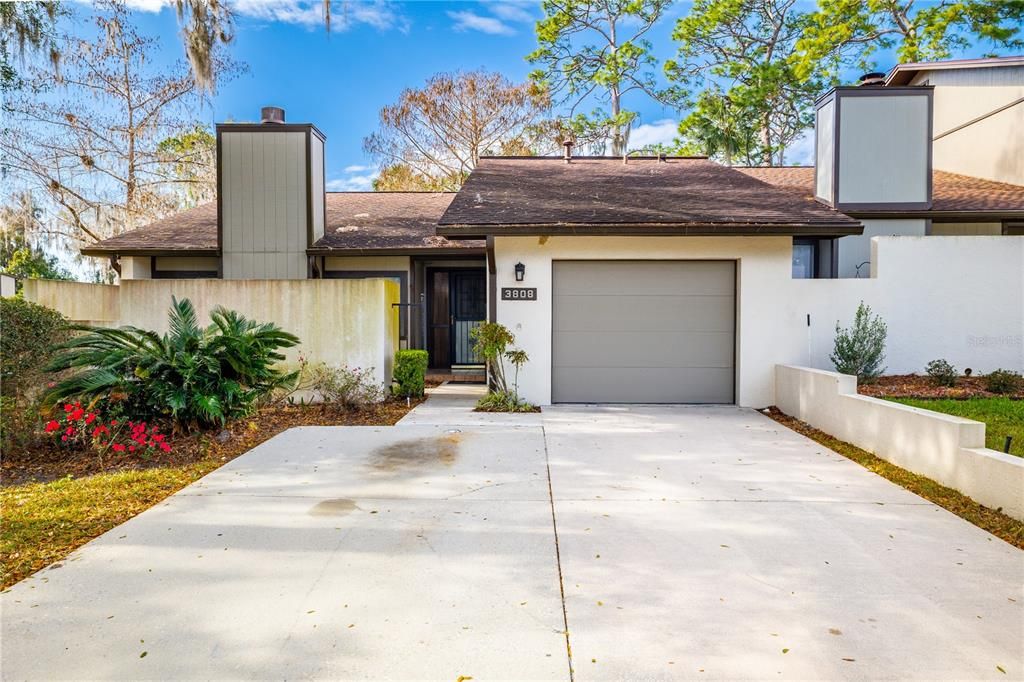 Recently Sold: $135,900 (2 beds, 2 baths, 1377 Square Feet)