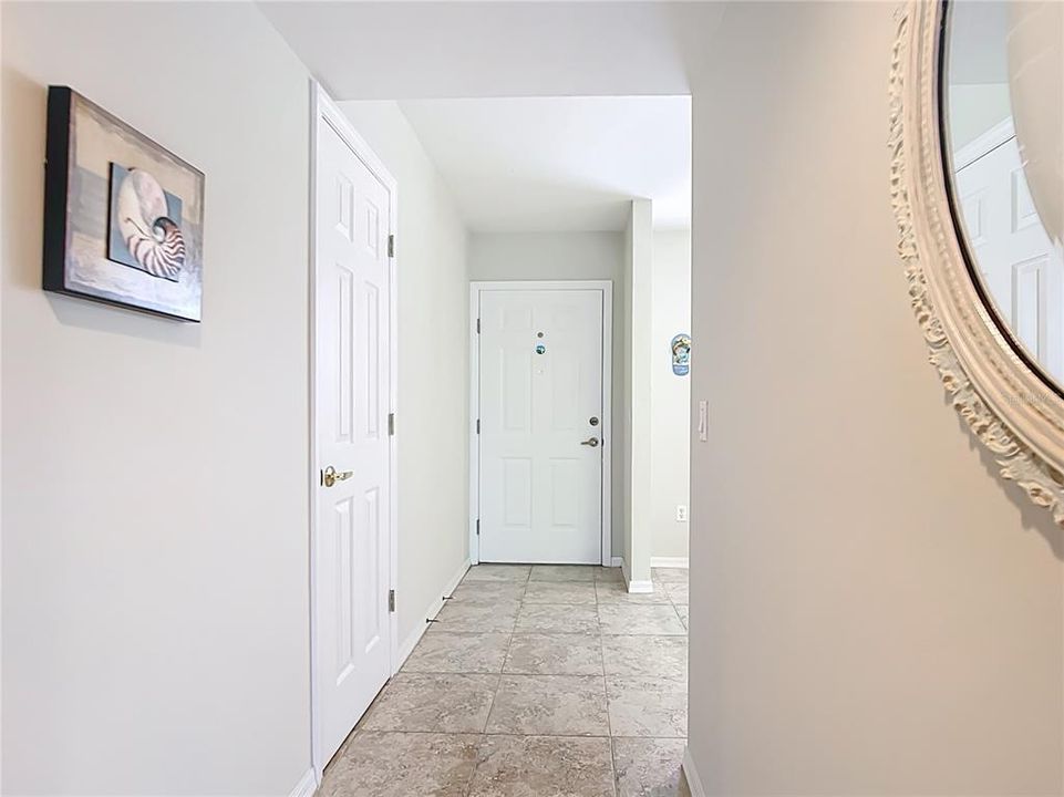 待售: $175,000 (2 贝兹, 2 浴室, 1145 平方英尺)