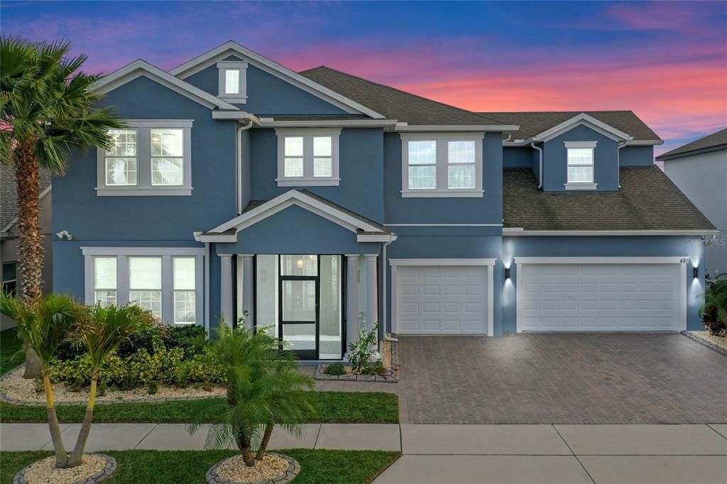 Recently Sold: $1,399,000 (6 beds, 4 baths, 4287 Square Feet)