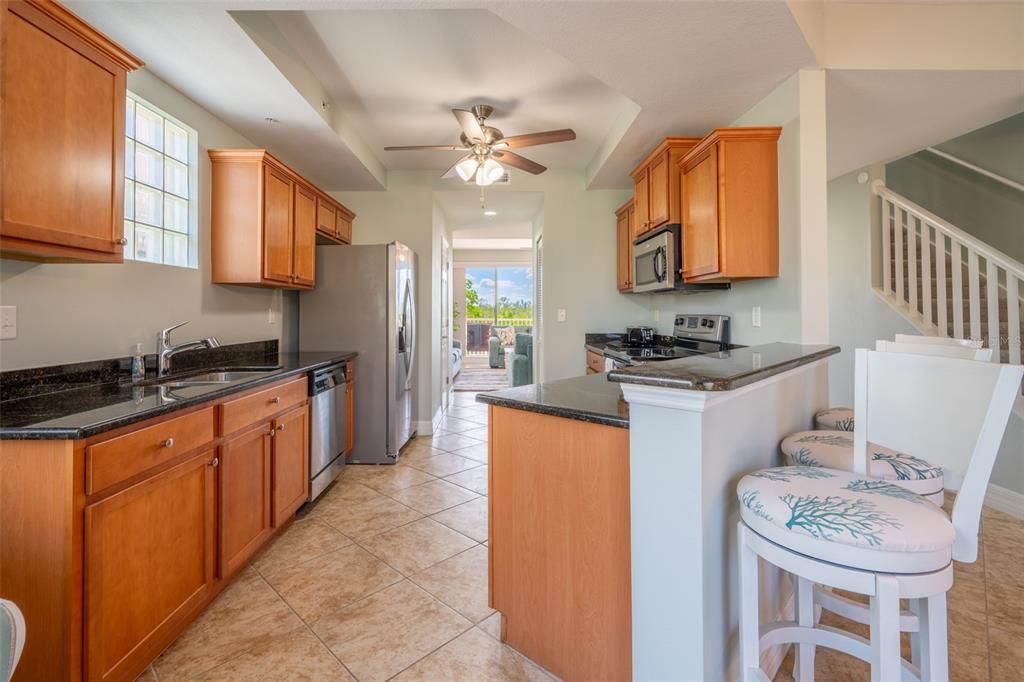 На продажу: $525,000 (3 спален, 2 ванн, 1834 Квадратных фут)