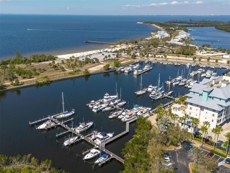 На продажу: $525,000 (3 спален, 2 ванн, 1834 Квадратных фут)