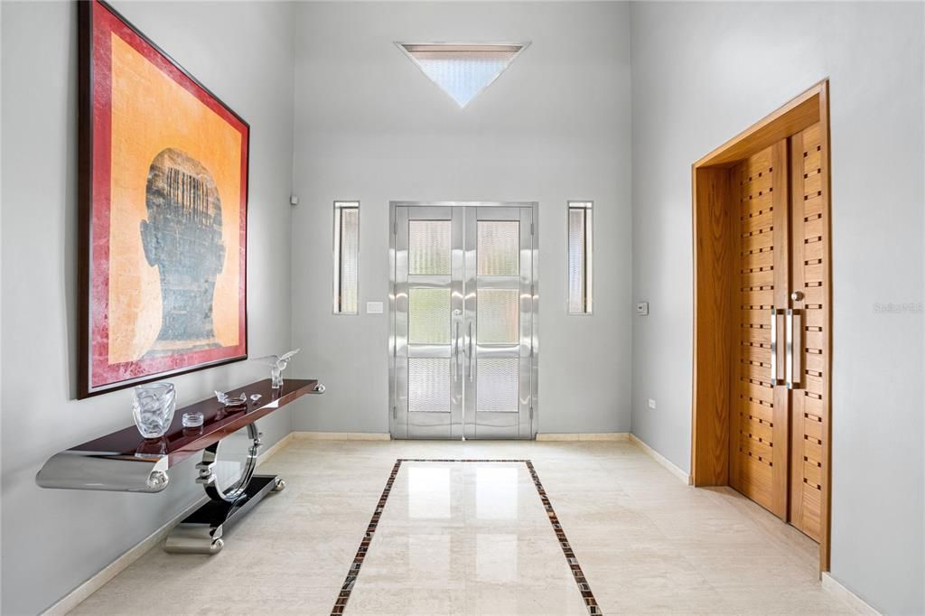 For Sale: $10,000,000 (7 beds, 8 baths, 10000 Square Feet)