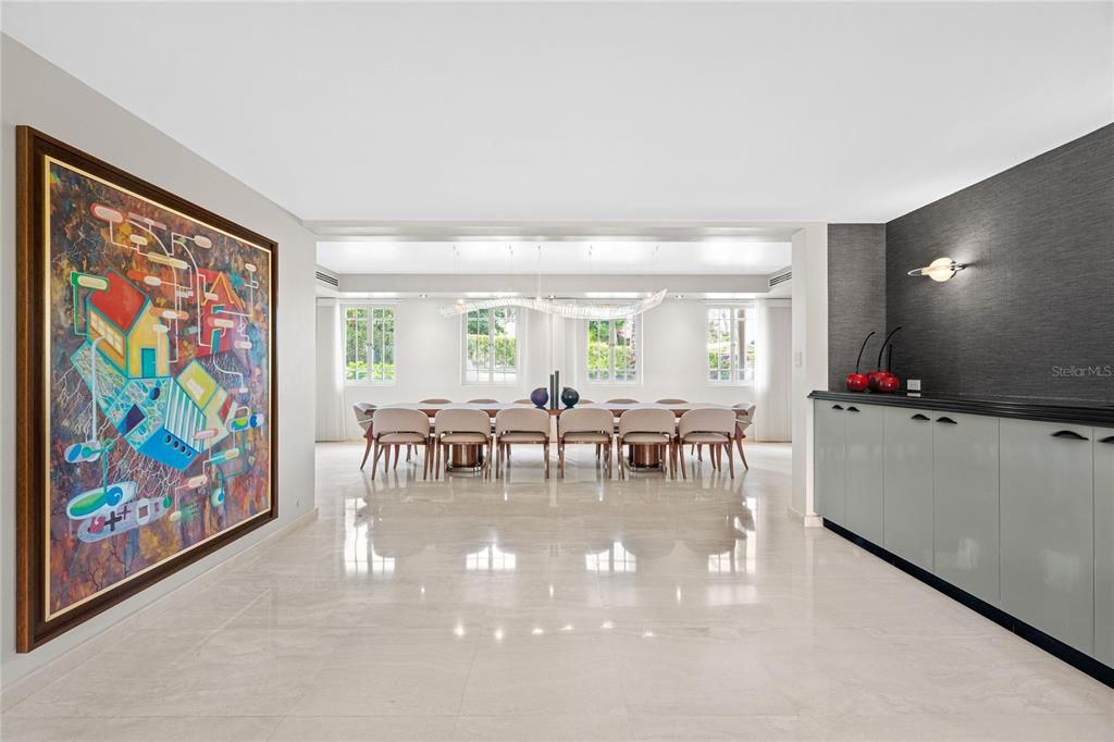 For Sale: $10,000,000 (7 beds, 8 baths, 10000 Square Feet)