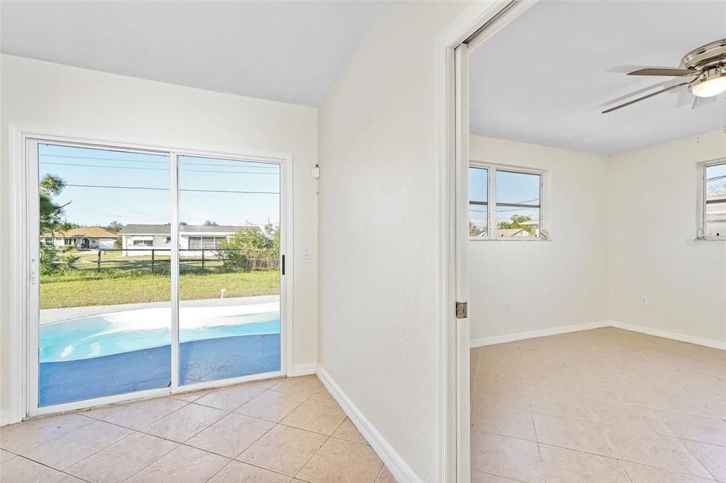 Active With Contract: $249,900 (3 beds, 2 baths, 1534 Square Feet)