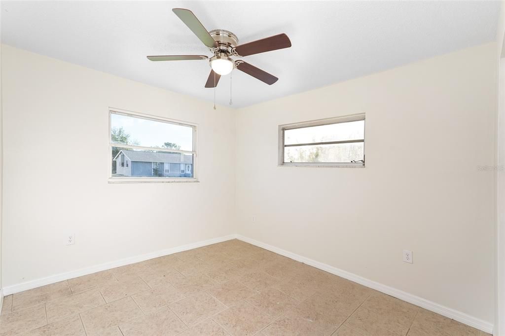 Active With Contract: $249,900 (3 beds, 2 baths, 1534 Square Feet)