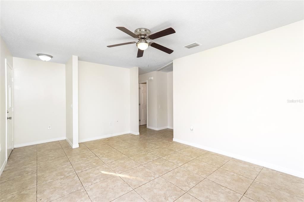 Active With Contract: $249,900 (3 beds, 2 baths, 1534 Square Feet)