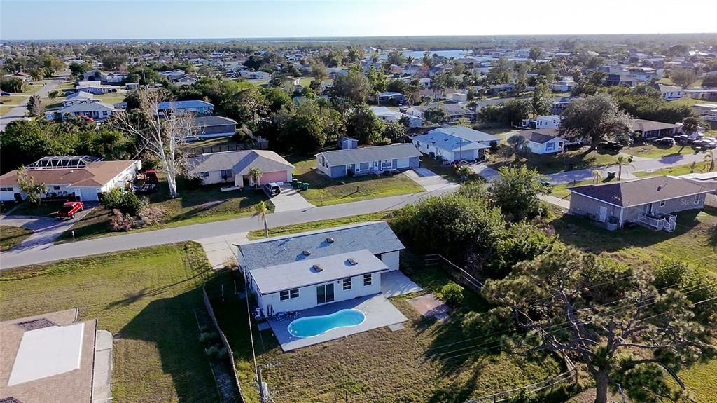 Active With Contract: $249,900 (3 beds, 2 baths, 1534 Square Feet)