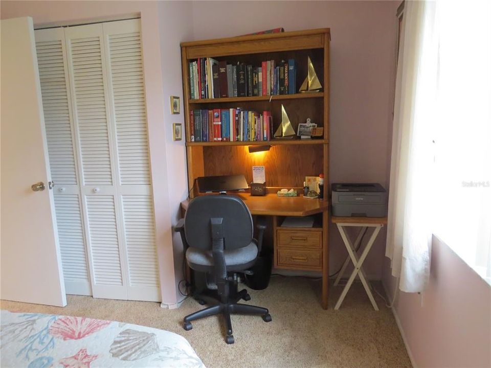 For Sale: $150,000 (2 beds, 2 baths, 1103 Square Feet)