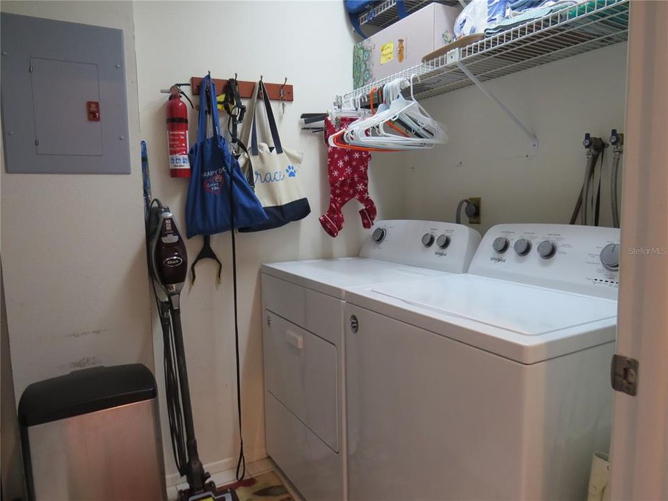 For Sale: $150,000 (2 beds, 2 baths, 1103 Square Feet)