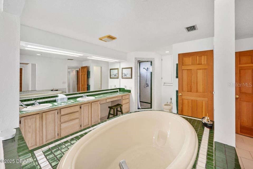 待售: $1,250,000 (3 贝兹, 3 浴室, 3667 平方英尺)