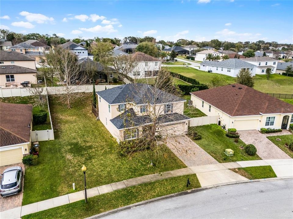 Active With Contract: $450,000 (5 beds, 3 baths, 2592 Square Feet)