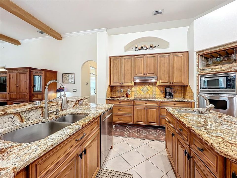 Kitchen Looking Toward Cooktop & Oven(s)