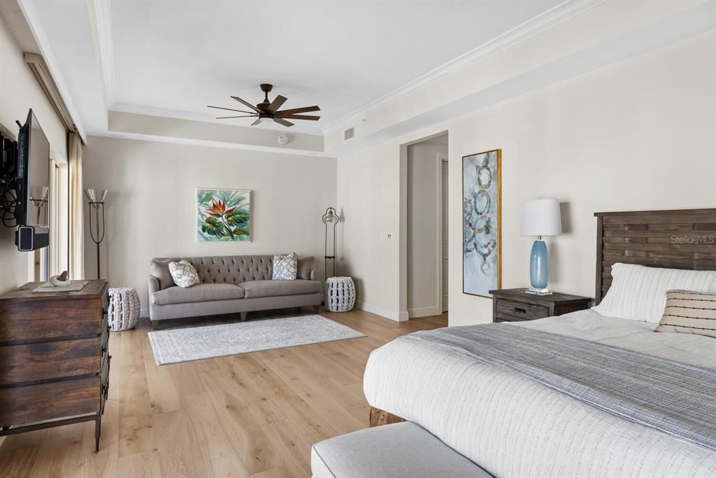 For Sale: $4,495,000 (3 beds, 3 baths, 4276 Square Feet)