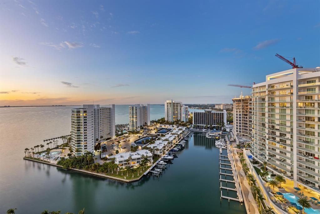 For Sale: $4,495,000 (3 beds, 3 baths, 4276 Square Feet)