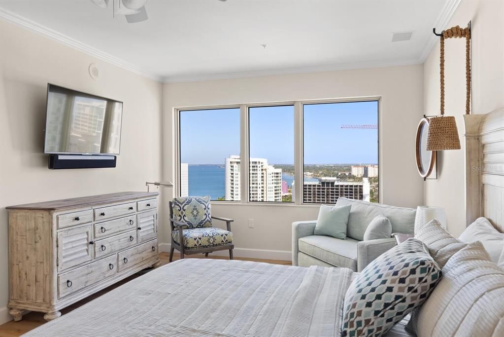 For Sale: $4,495,000 (3 beds, 3 baths, 4276 Square Feet)