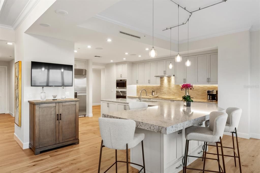 For Sale: $4,495,000 (3 beds, 3 baths, 4276 Square Feet)