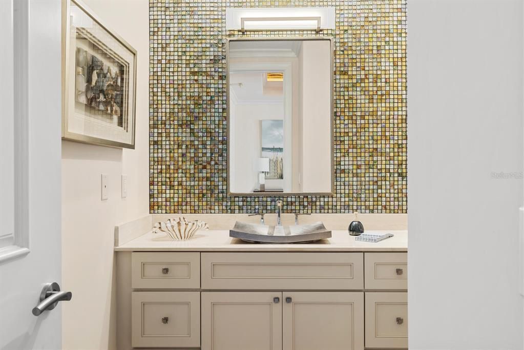 For Sale: $4,495,000 (3 beds, 3 baths, 4276 Square Feet)