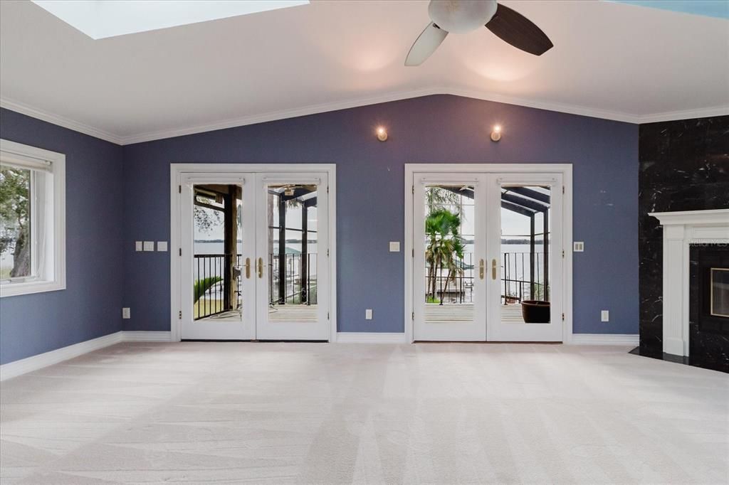 Под контрактом: $1,199,000 (3 спален, 5 ванн, 3772 Квадратных фут)