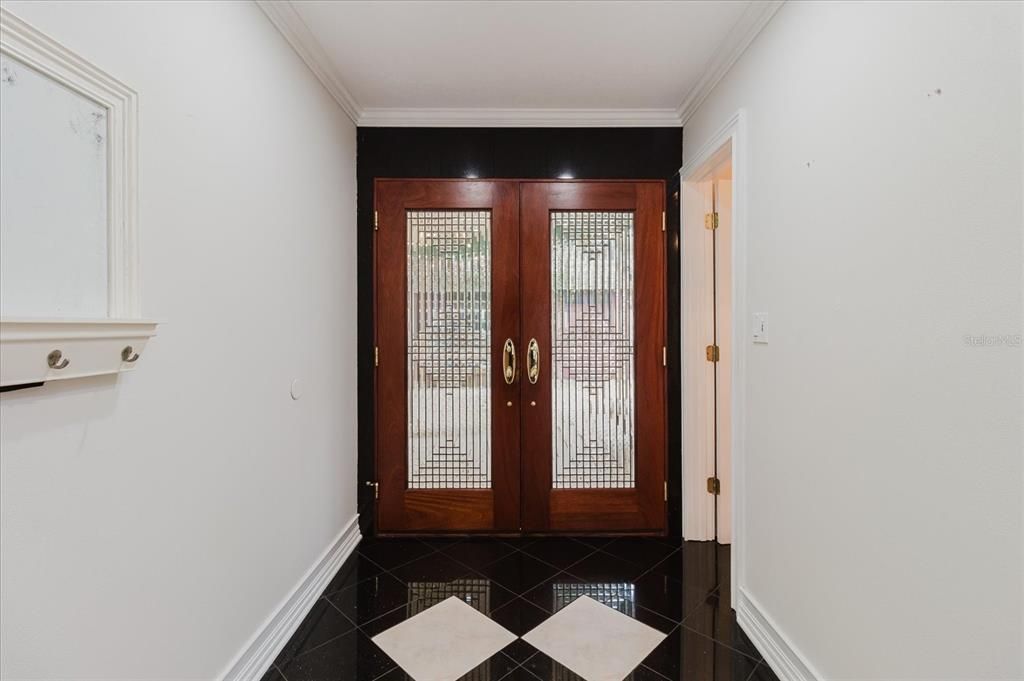 Под контрактом: $1,199,000 (3 спален, 5 ванн, 3772 Квадратных фут)