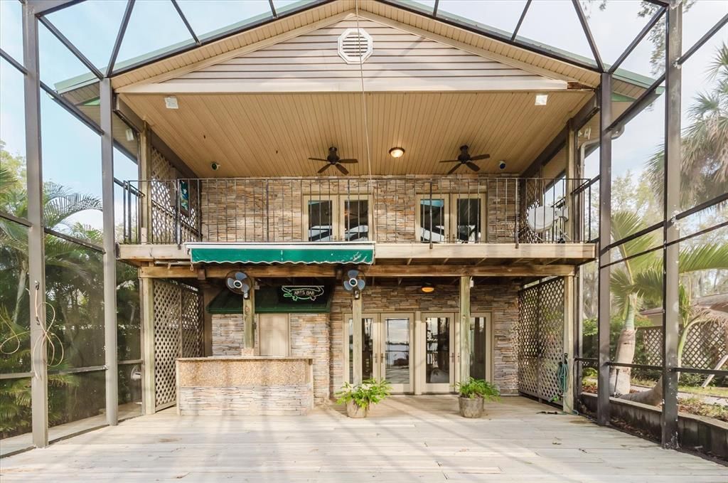 Под контрактом: $1,199,000 (3 спален, 5 ванн, 3772 Квадратных фут)