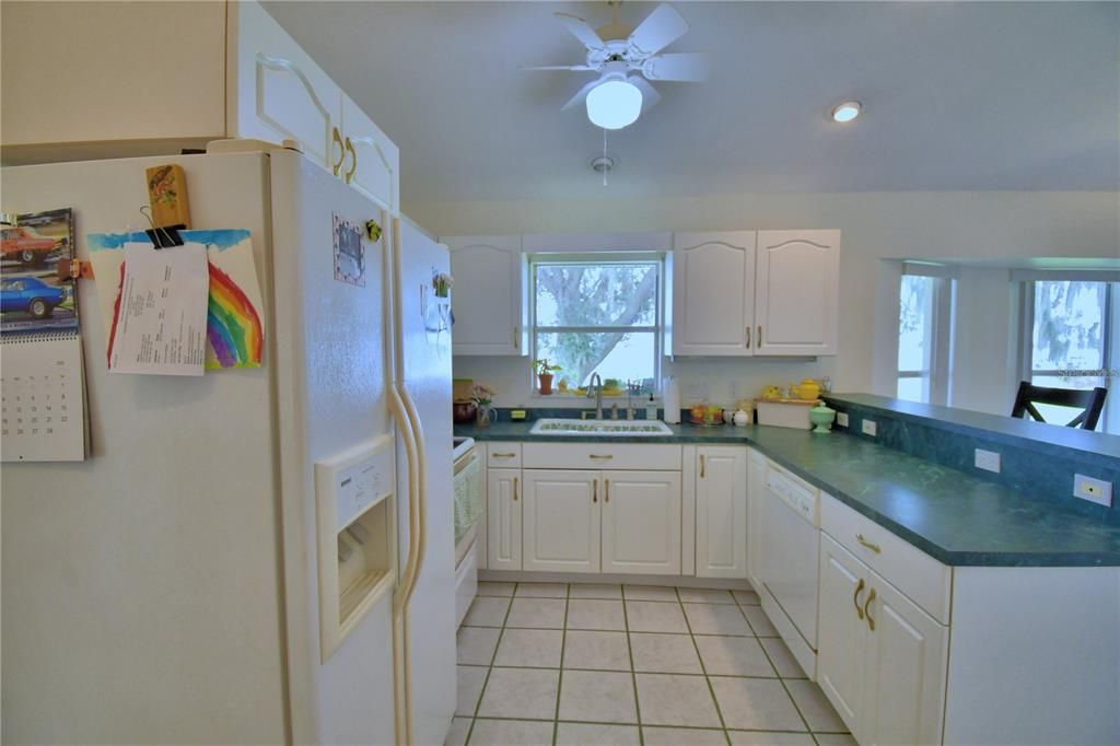 For Sale: $497,000 (3 beds, 2 baths, 1431 Square Feet)