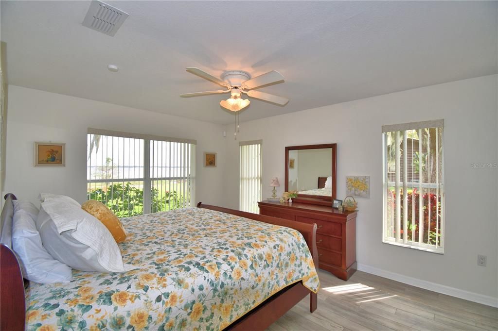 For Sale: $497,000 (3 beds, 2 baths, 1431 Square Feet)