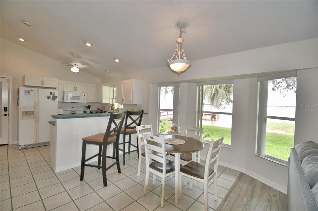 For Sale: $497,000 (3 beds, 2 baths, 1431 Square Feet)