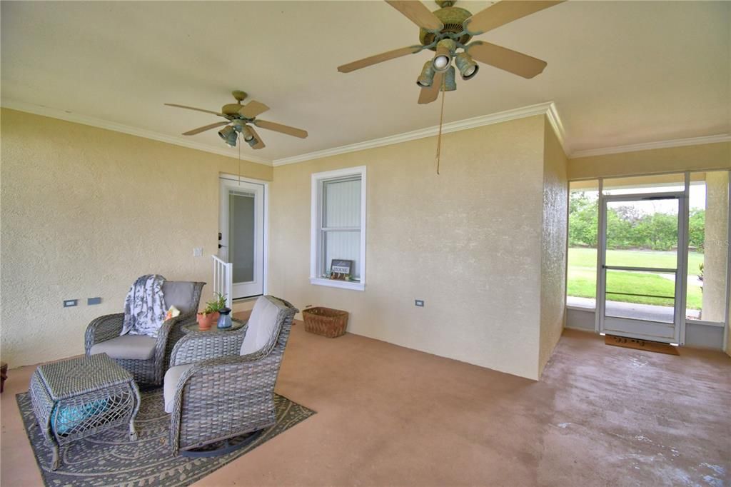 For Sale: $497,000 (3 beds, 2 baths, 1431 Square Feet)